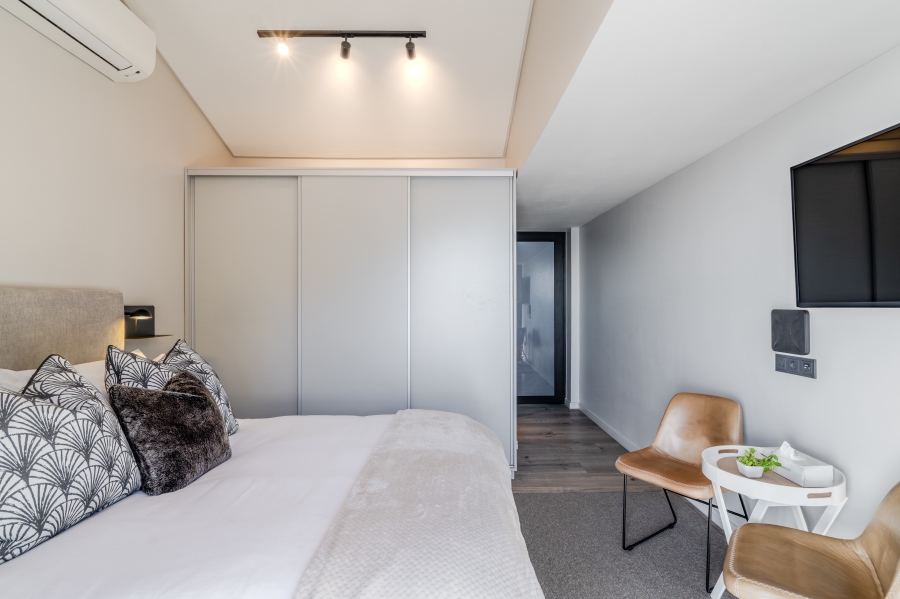 5 Bedroom Property for Sale in Camps Bay Western Cape